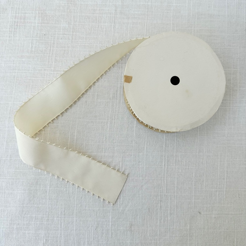 Vintage Offray Ivory Picot Edge Ribbon 1.5 Inch Wide Cream Sewing Trim 5 Yards